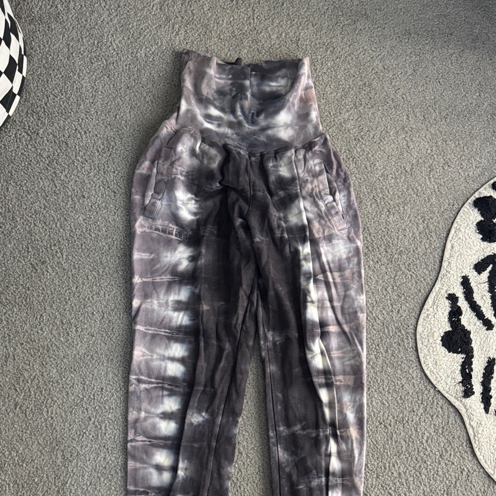 EARTHBOUND Black and Gray Wide Leg Pants